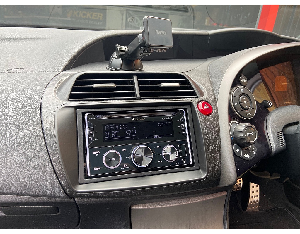 Honda Civic 2008 Upgraded with Pioneer FHS820DAB Car Stereo