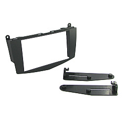 Connects2 CT23MB14 - Mercedes C Class 2007 - 2011 CD Stereo Double Din Fascia Panel
