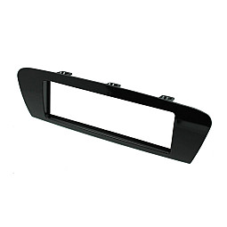Connects2 CT24RT17 - Renault Scenic 2009-2013 Car Stereo Fascia Surround Panel Adaptor Connects2 CT24RT17 - Renault Scenic 2009-2013 Car Stereo Fascia Surround Panel Adaptor