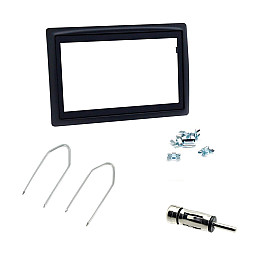 Renault Megane 2006-2008 Double Din Car CD Stereo Fascia Fitting Kit, Fascia, Keys & Aerial Renault Megane 2006-2008 Double Din Car CD Stereo Fascia Fitting Kit, Fascia, Keys & Aerial