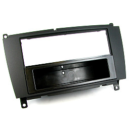 Connects2 CT24MB07 Mercedes CLK Car CD Stereo Fascia Surround Panel Connects2 CT24MB07 Mercedes CLK Car CD Stereo Fascia Surround Panel