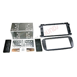 Connects2 CT23FD10 - Ford Mondeo, Focus, C-Max Double Din Fascia Fitting Kit Connects2 CT23FD10 - Ford Mondeo, Focus, C-Max Double Din Fascia Fitting Kit