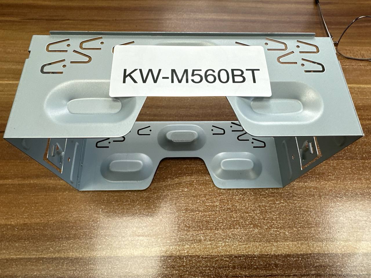 KW-M560BT Cage