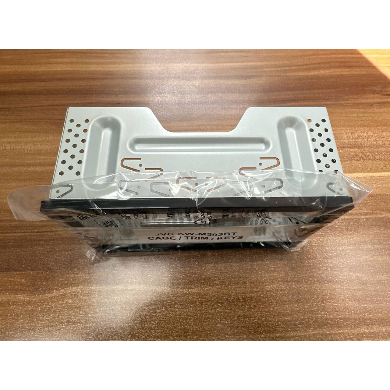 JVC KW-M593BT Cage / Trim / Keys