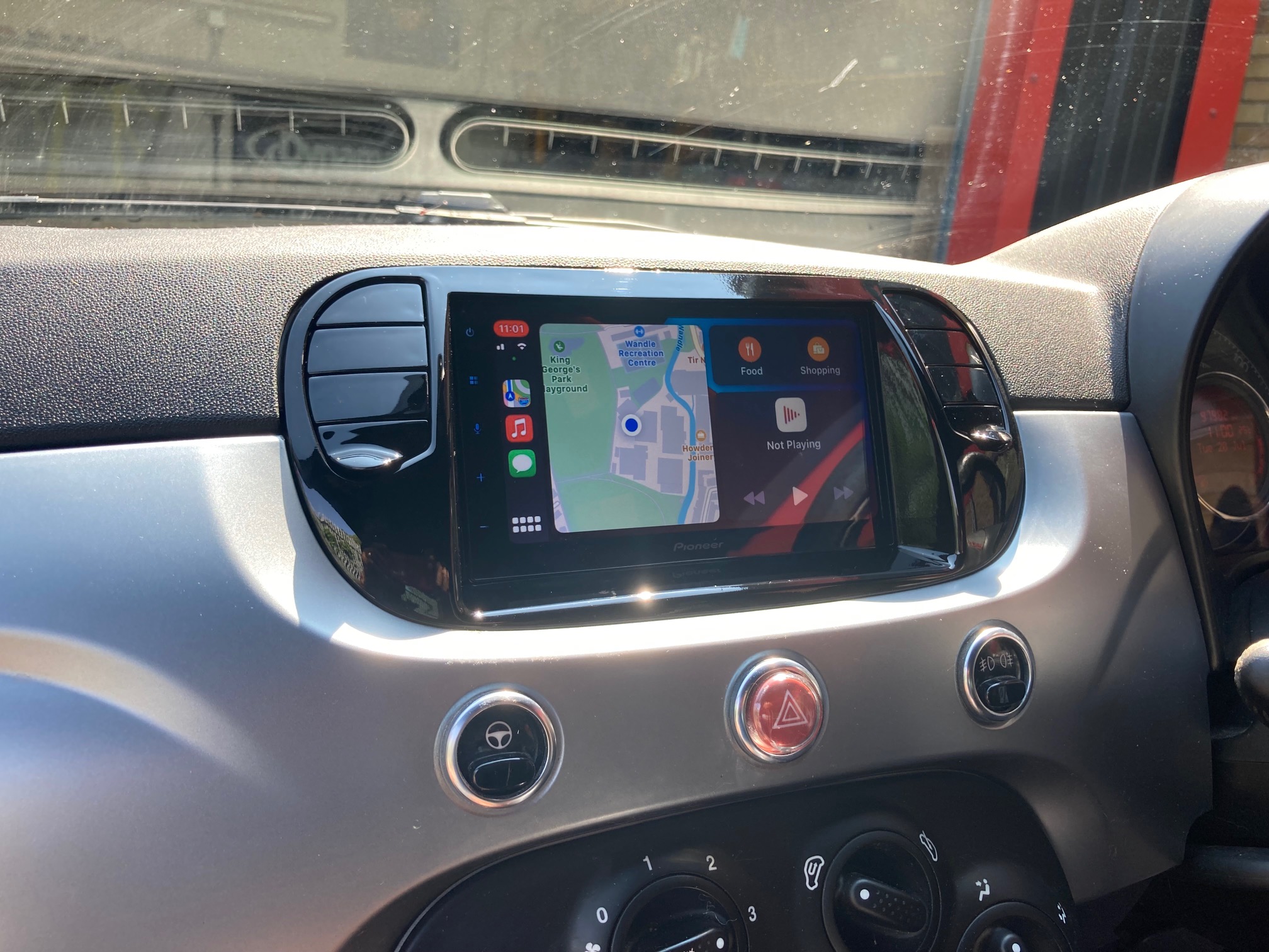 Apple CarPlay & Android Auto Radio Install on FIAT 500 (2008-2015) 